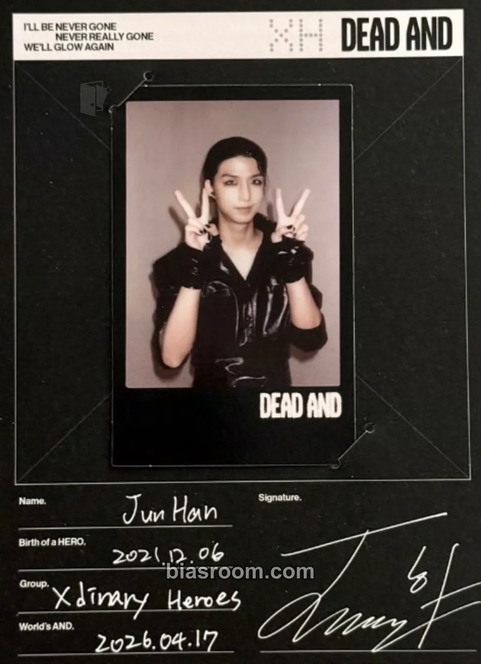 Jun Han DEAD AND Photocard - Xdinary Heroes - Xdinary Heroes K-pop photocard