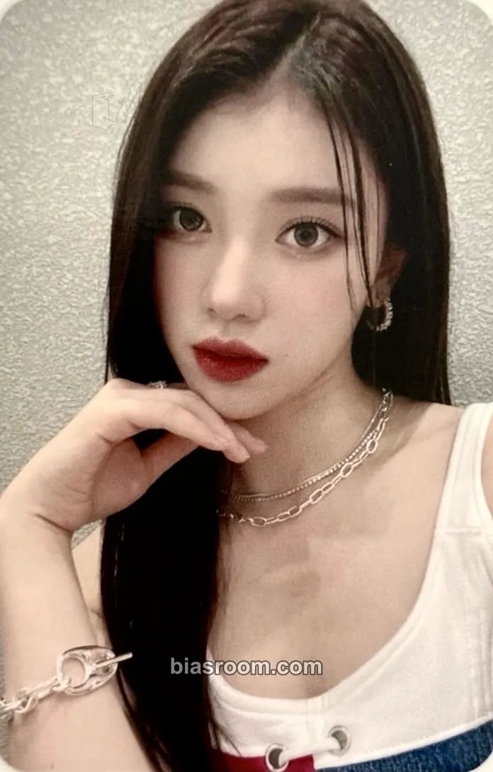Xiaoting TROUBLESHOOTER Photocard - Kep1er - Kep1er K-pop photocard