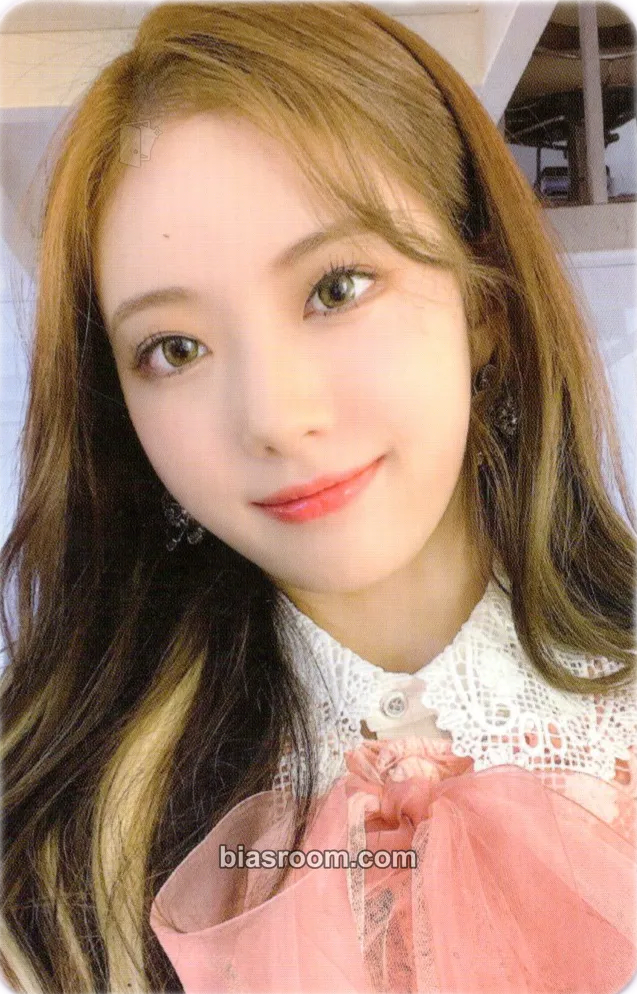 Luda UNNATURAL Photocard - WJSN - WJSN K-pop photocard