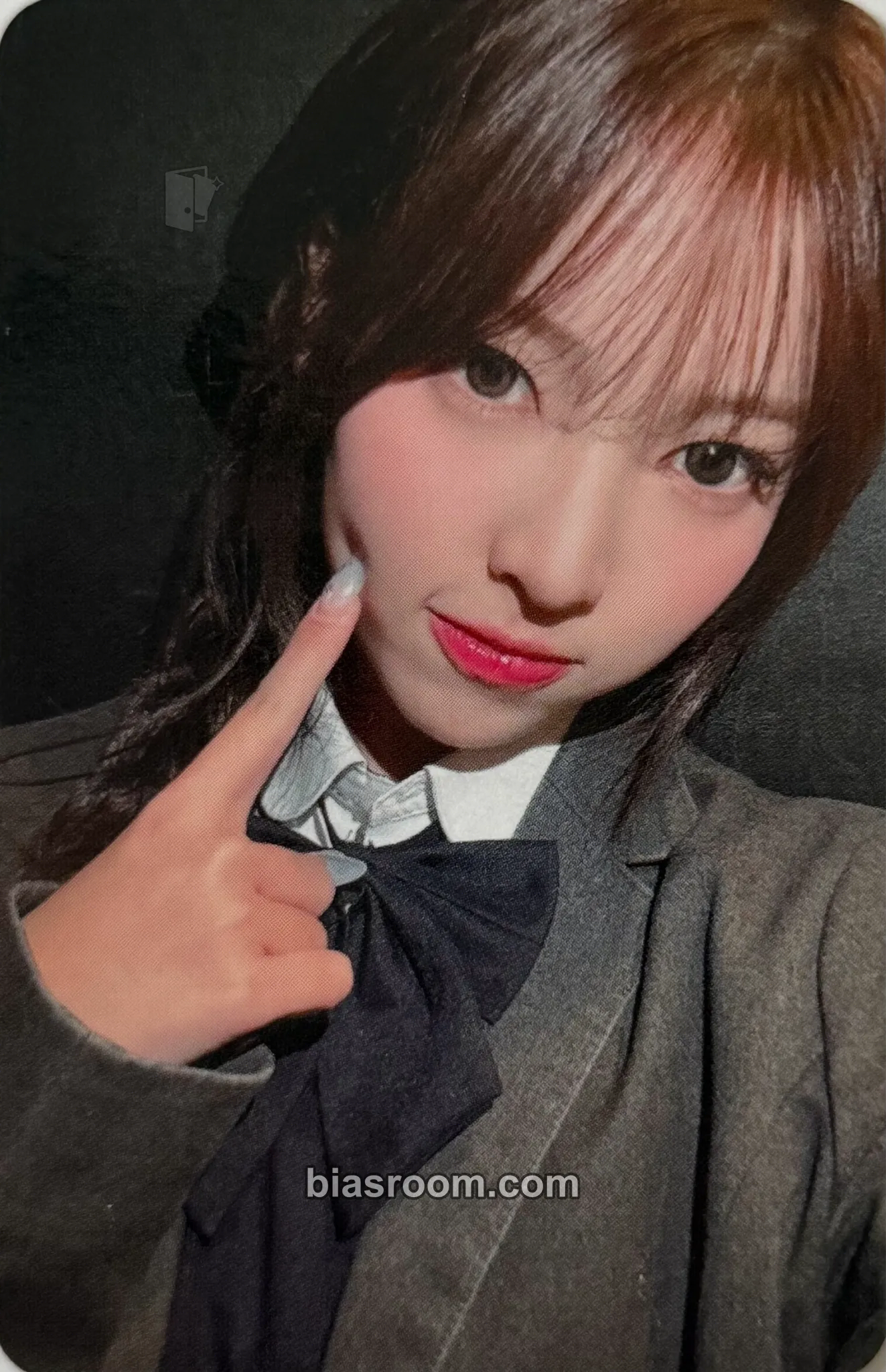 May Glow Up Photocard - RESCENE - RESCENE K-pop photocard