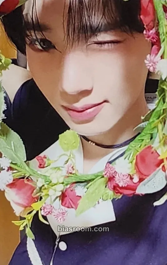 Yujin You Had Me at Hello Photocard - ZEROBASEONE - ZEROBASEONE K-pop photocard