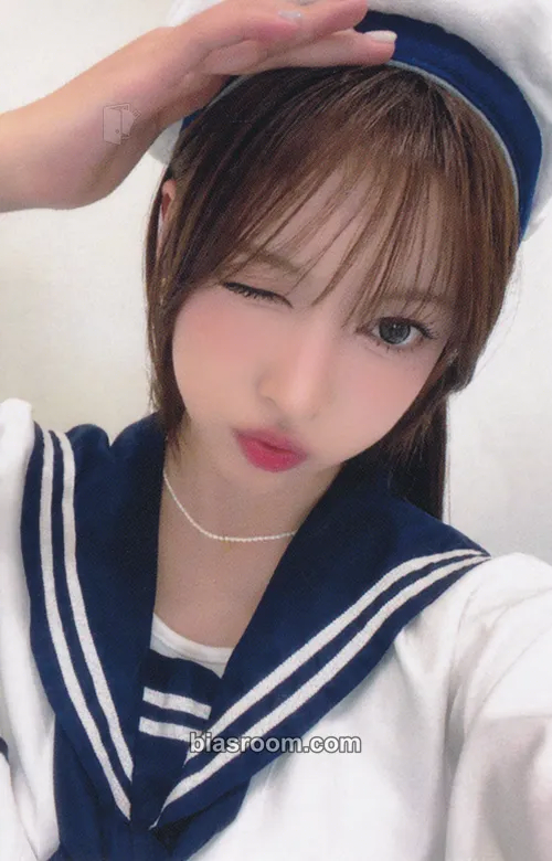 May SCENEDROME Photocard - RESCENE - RESCENE K-pop photocard