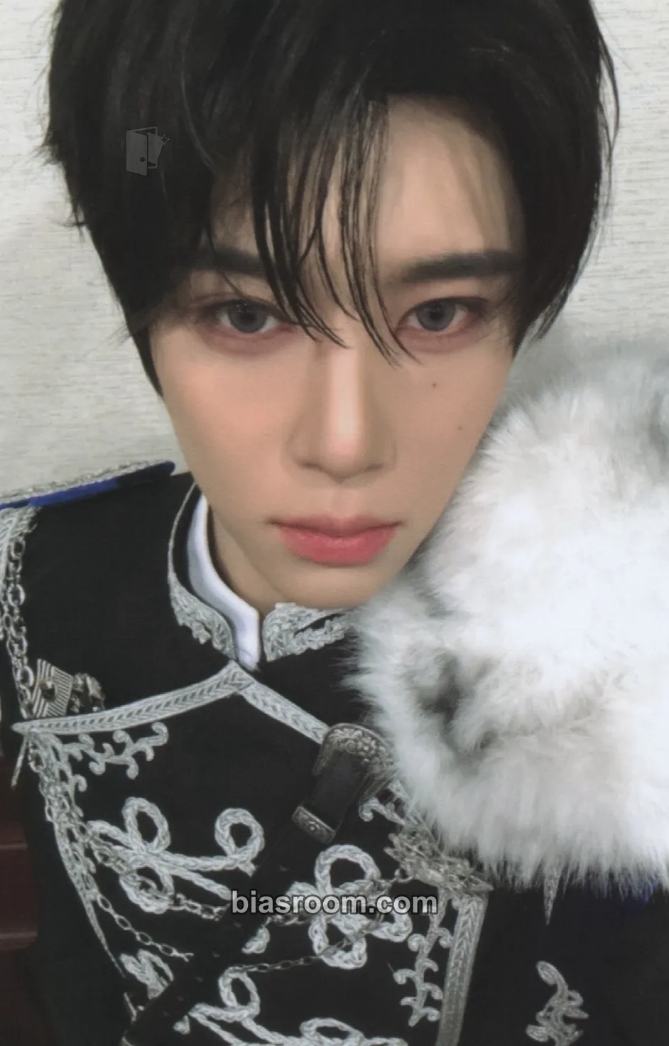 Sion 2ND ANNIVERSARY FANMEETING <6명의 왕자가 나에게 청혼을 하면 곤란한데요> (Help! All Six Princes Are Trying to Propose to Me) Photocard - NCT WISH - NCT WISH K-pop photocard