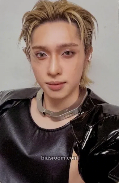 Gaon DEAD AND Photocard - Xdinary Heroes - Xdinary Heroes K-pop photocard