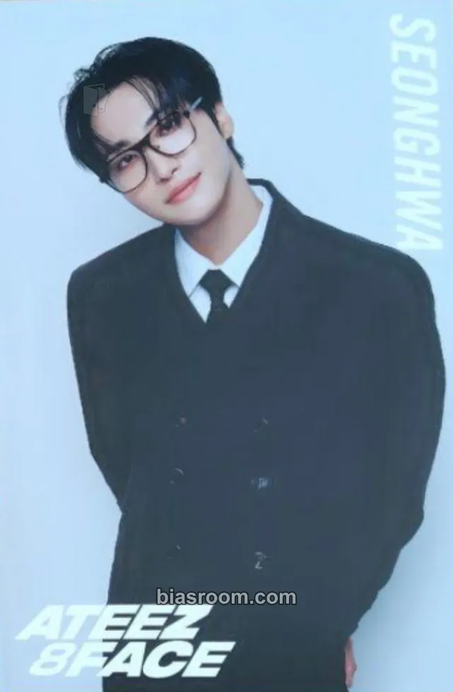 Seonghwa ATEEZ 8 FACE Season 2 Photocard - ATEEZ - ATEEZ K-pop photocard