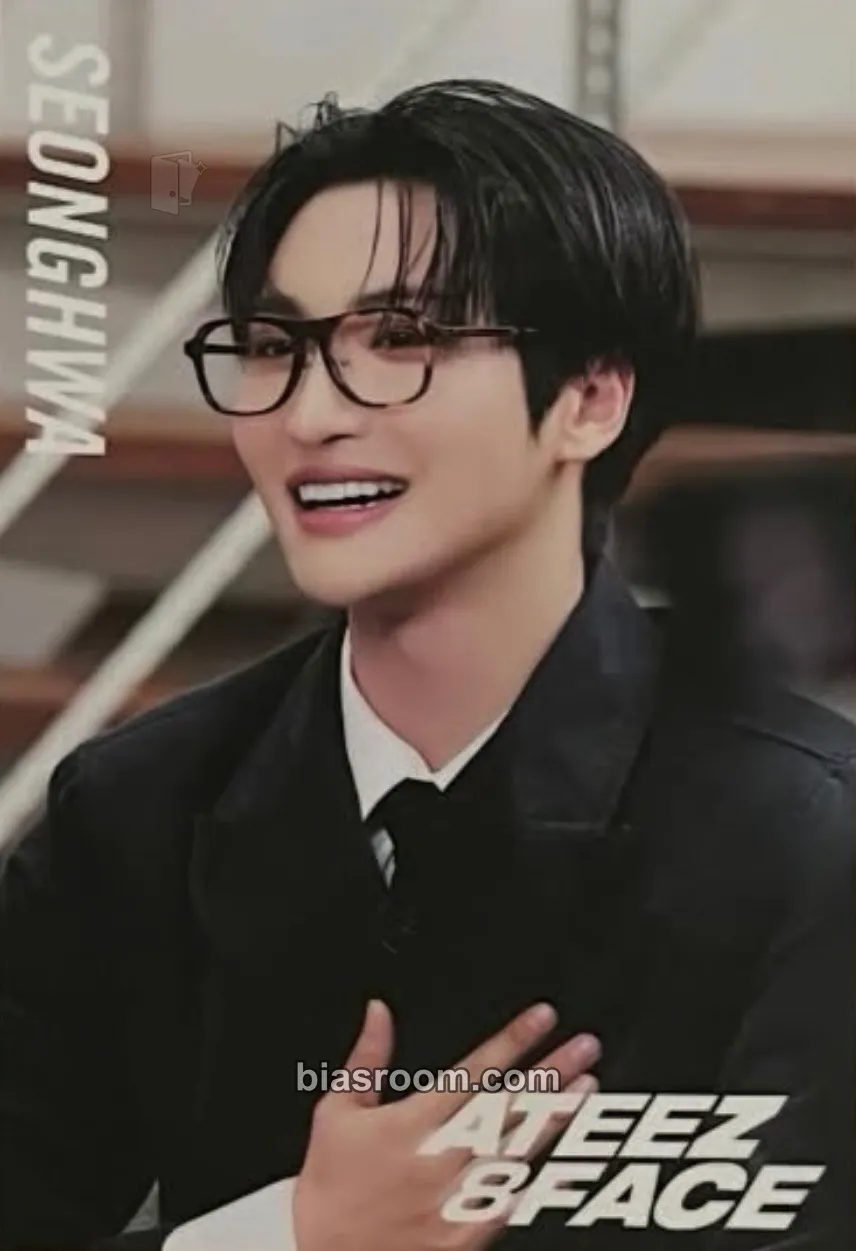 Seonghwa ATEEZ 8 FACE Season 2 Photocard - ATEEZ - ATEEZ K-pop photocard