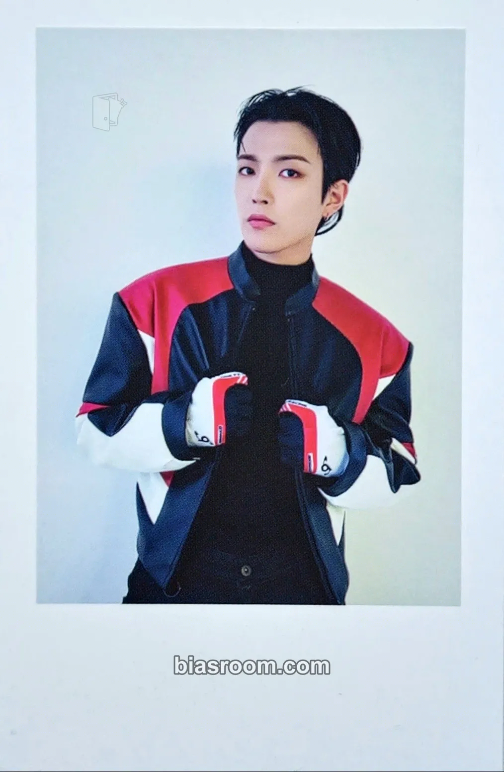 Hongjoong Destiny's Memories Exhibition Photocard - ATEEZ - ATEEZ K-pop photocard