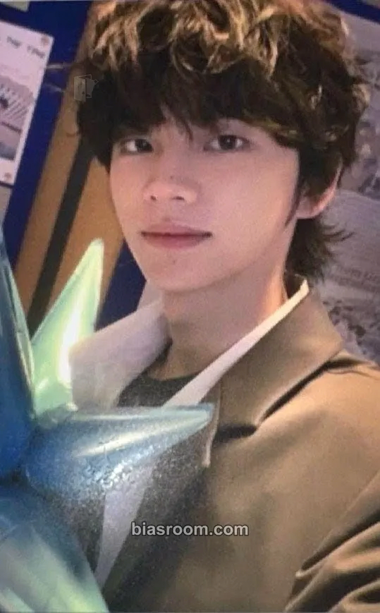 Shinyu Last Bell Photocard - TWS - TWS K-pop photocard