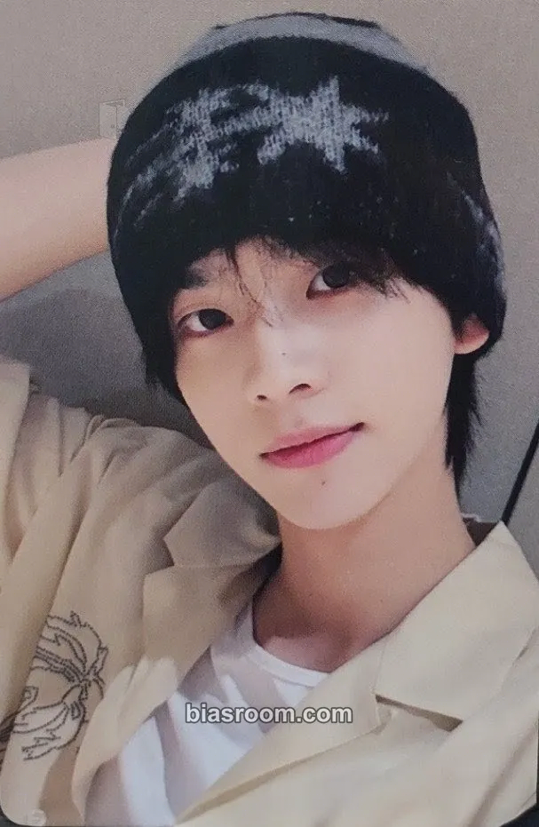 Shinyu Last Bell Photocard - TWS - TWS K-pop photocard