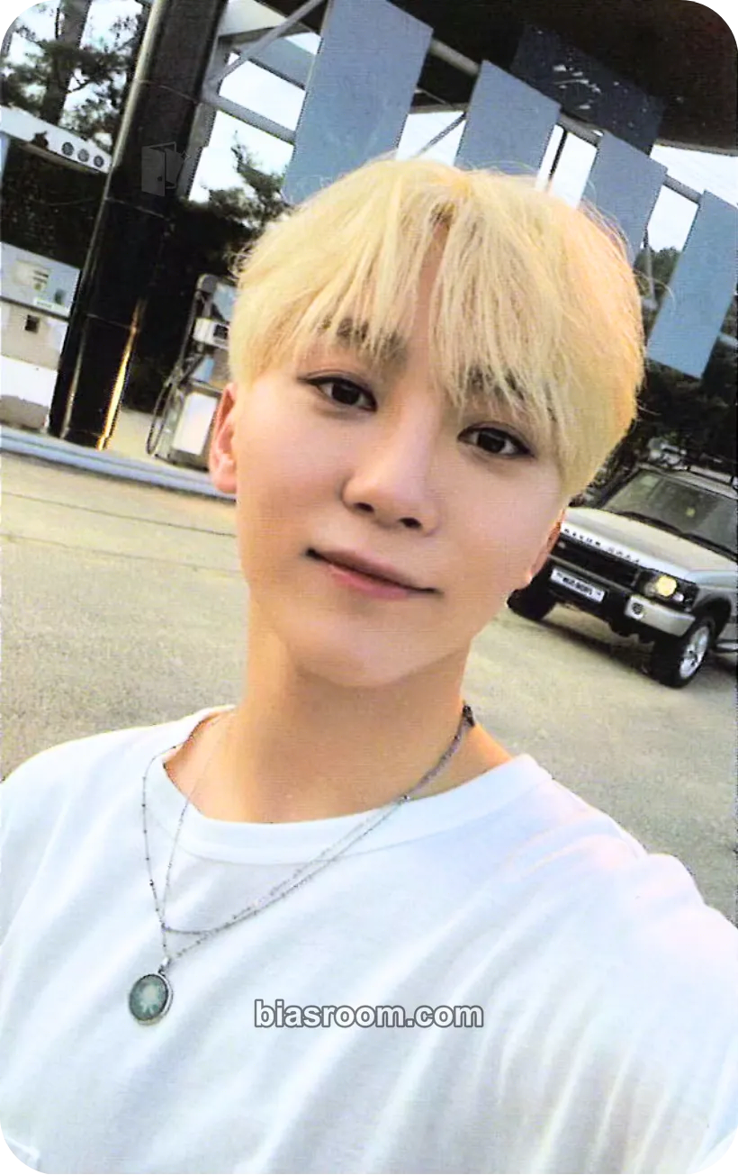 Seungkwan SECTOR 17 Photocard - SEVENTEEN - SEVENTEEN K-pop photocard