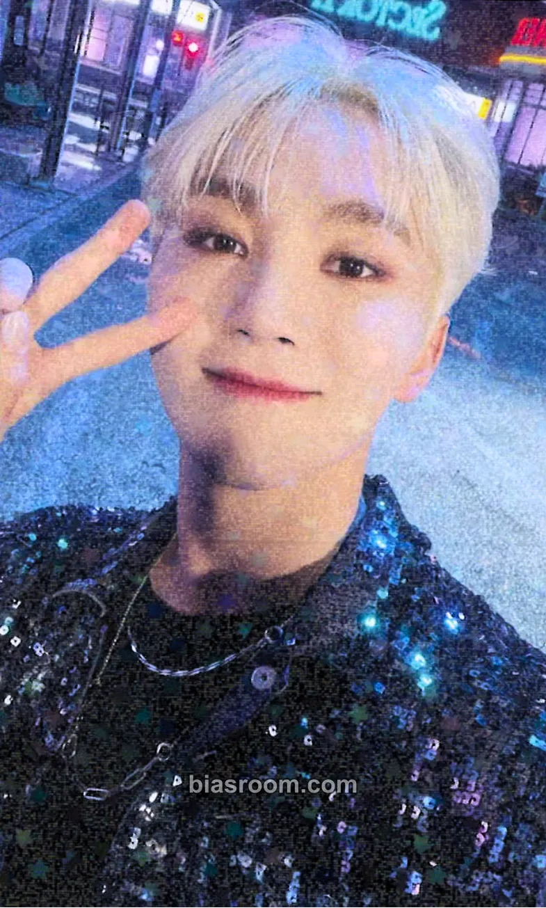 Seungkwan SECTOR 17 Photocard - SEVENTEEN - SEVENTEEN K-pop photocard