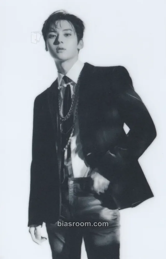 Hwang Minhyun - Minhyun - Truth or Lie Album album photocard weverse album version pvc card