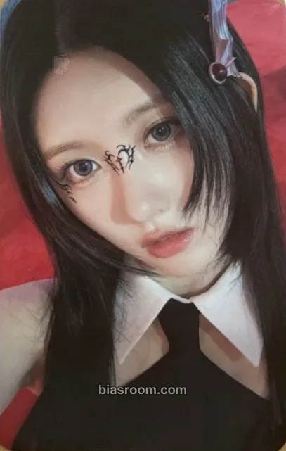 Gaeul IVE SWITCH Photocard - IVE - IVE K-pop photocard
