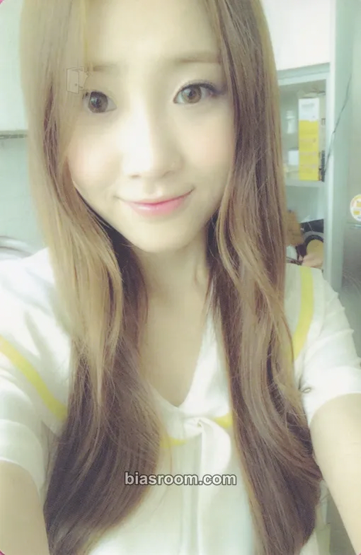 Jiae Lovelinus 1 Photocard - Lovelyz - Lovelyz K-pop photocard