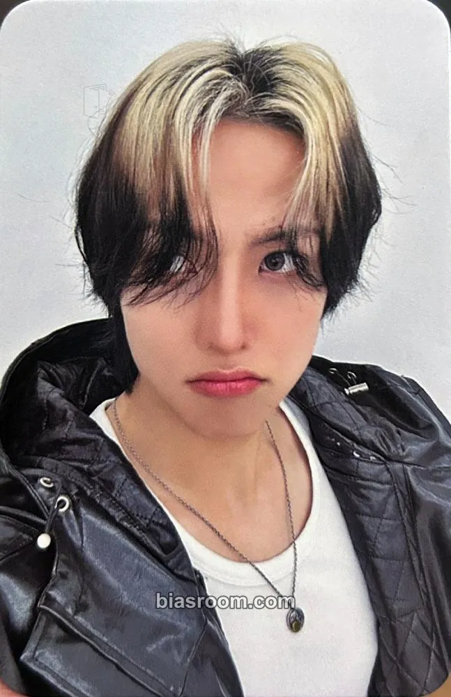 Seongil Silence Syndrome Photocard - 82Major - 82Major K-pop photocard