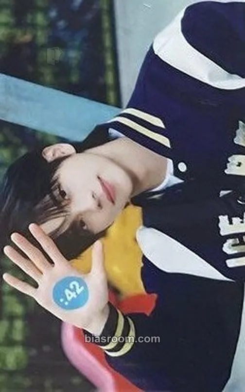 Shinyu 42:CLUB - 1st Fanmeeting Photocard - TWS - TWS K-pop photocard