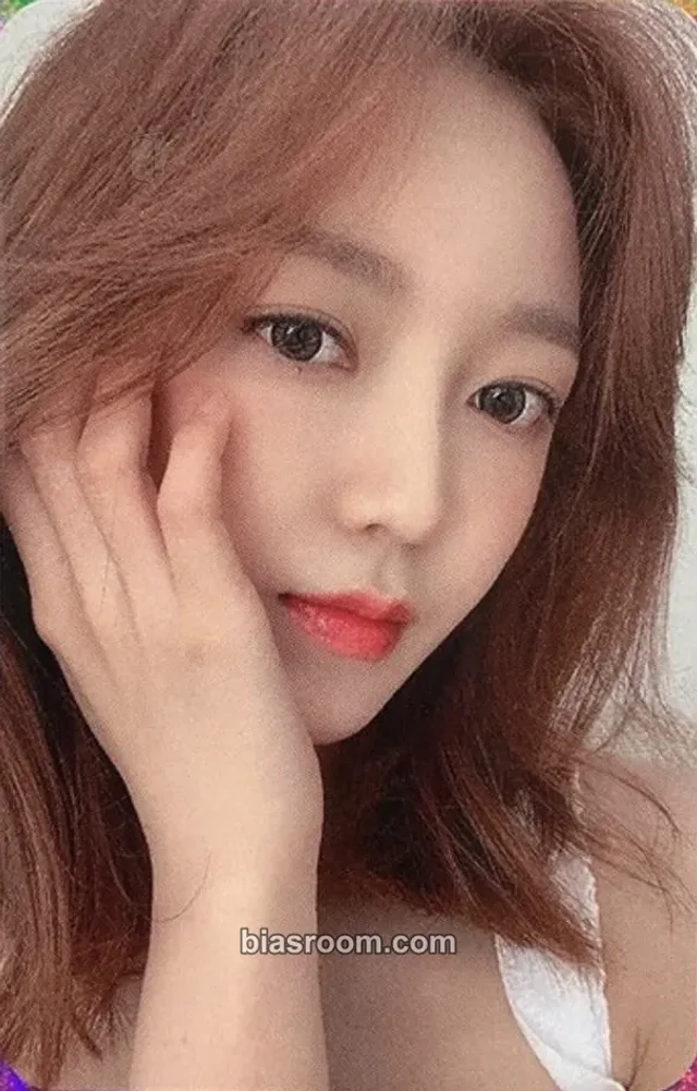 Nature - Sohee - NATURE WORLD: CODE M Album mymusictaste (mmt) video call (fancall)