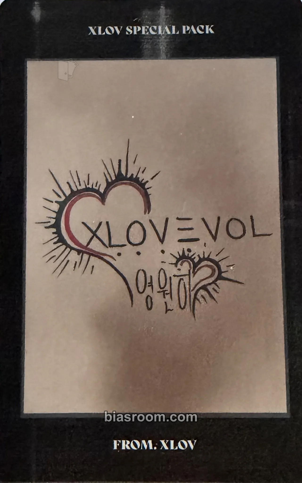 Wumuti UXLXVE Photocard - XLOV - XLOV K-pop photocard