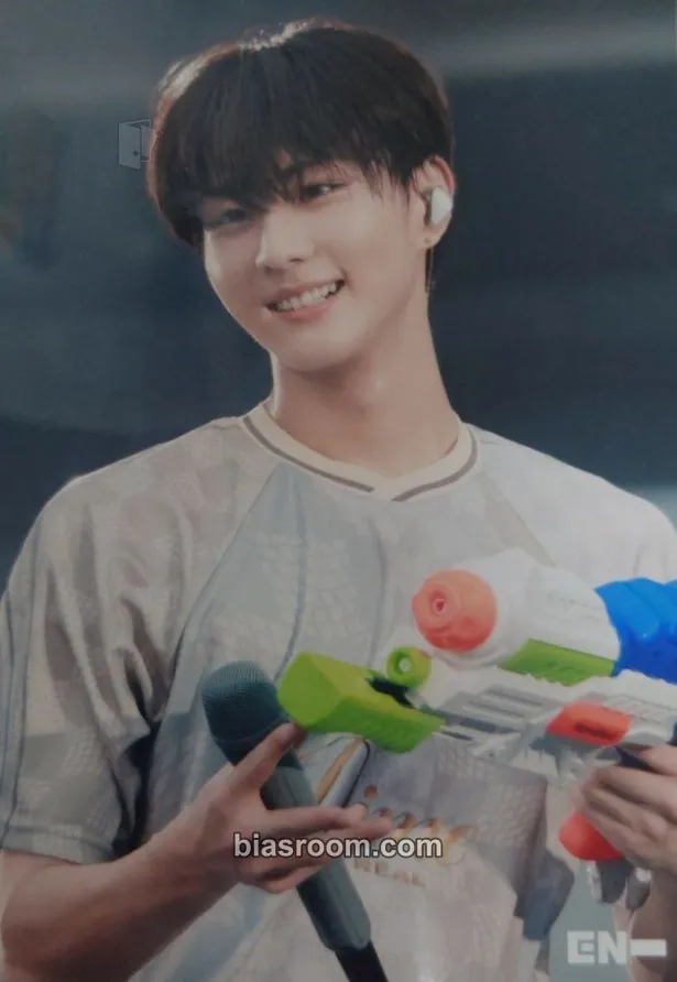 Jungwon WALK THE LINE SUMMER EDITION IN CINEMAS Photocard - ENHYPEN - ENHYPEN K-pop photocard