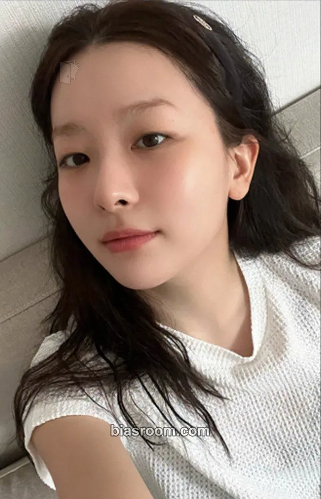 Seulgi SMTown Live 2022: SMCU Express Photocard - Red Velvet - Red Velvet K-pop photocard