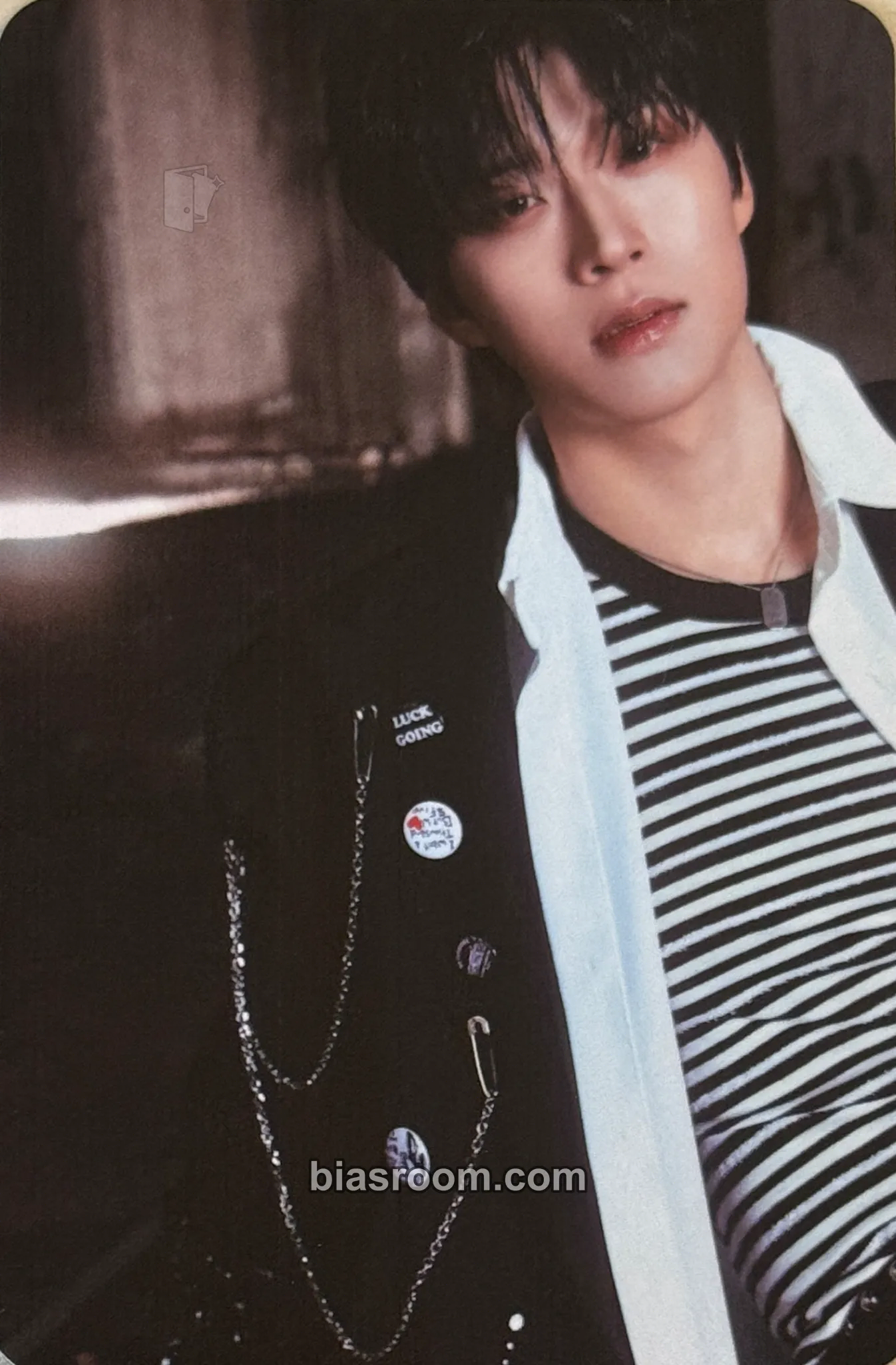 Uchan 01 Photocard - V01D - V01D K-pop photocard