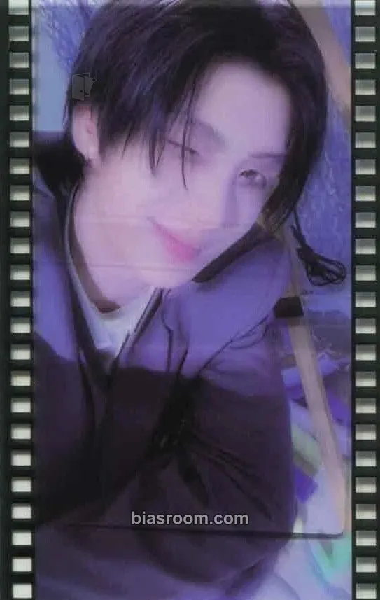 Youngjae Last Bell Photocard - TWS - TWS K-pop photocard