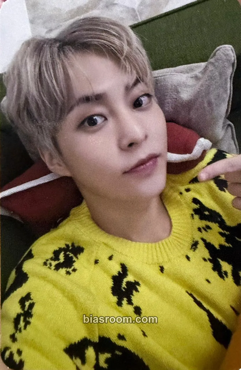 Xiumin 2025 XIUMIN Season's Greetings — PLAY Of The GAME Photocard - EXO - EXO K-pop photocard