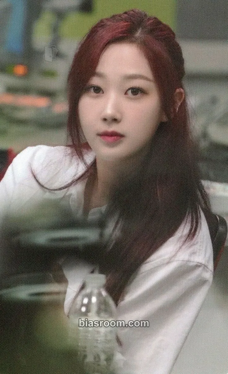 Giselle aespa: MY First Page Photocard - aespa - aespa K-pop photocard