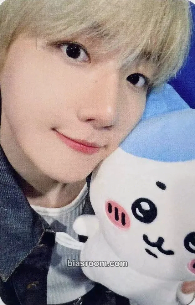 Baekhyun Essence of Reverie Photocard - EXO - EXO K-pop photocard