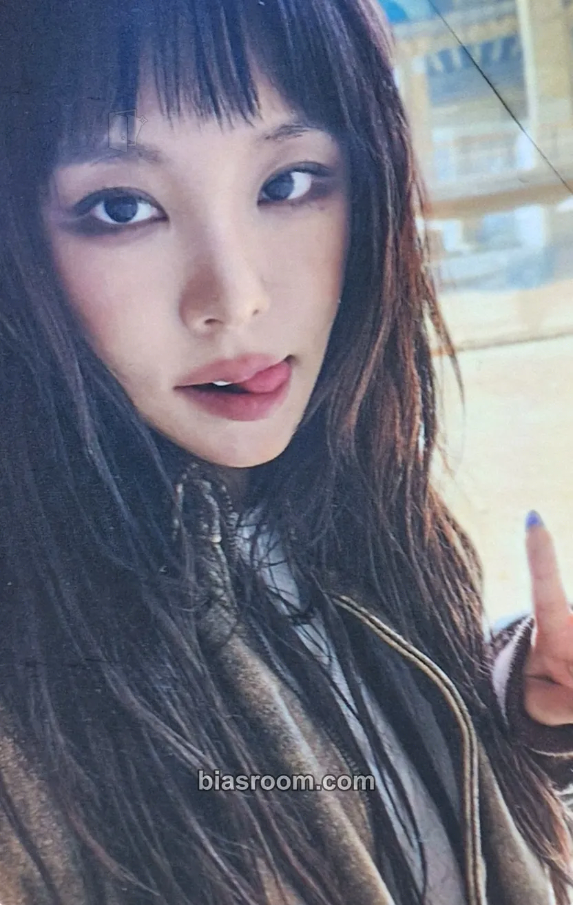 Wheein adagio Photocard - MAMAMOO - MAMAMOO K-pop photocard
