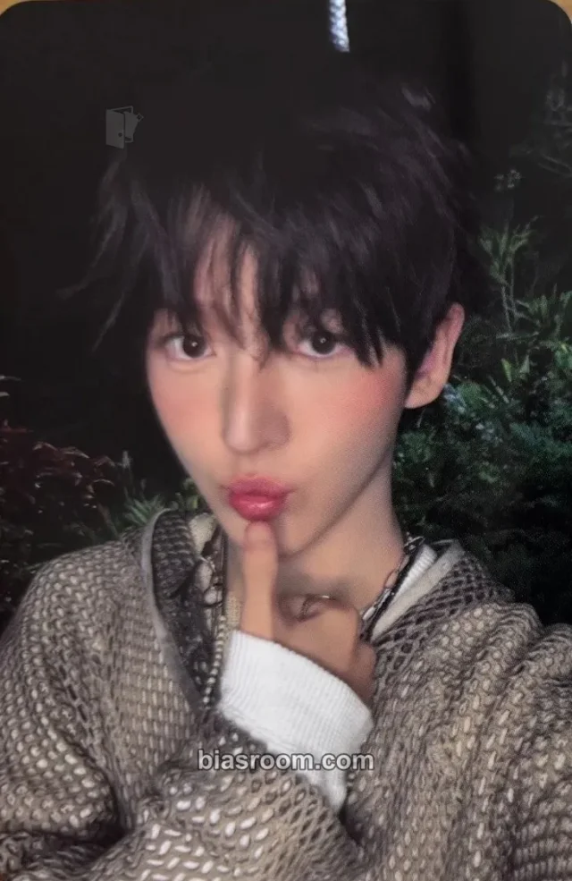 KickFlip - Donghyeon - My First Kick Album makestar pob (pre-order benefit)