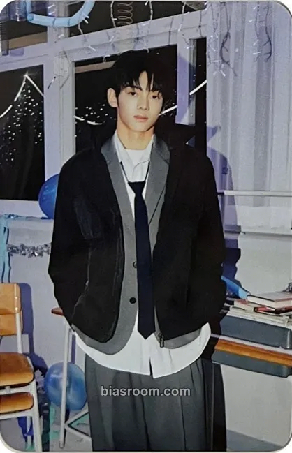 Hanjin Last Bell Photocard - TWS - TWS K-pop photocard