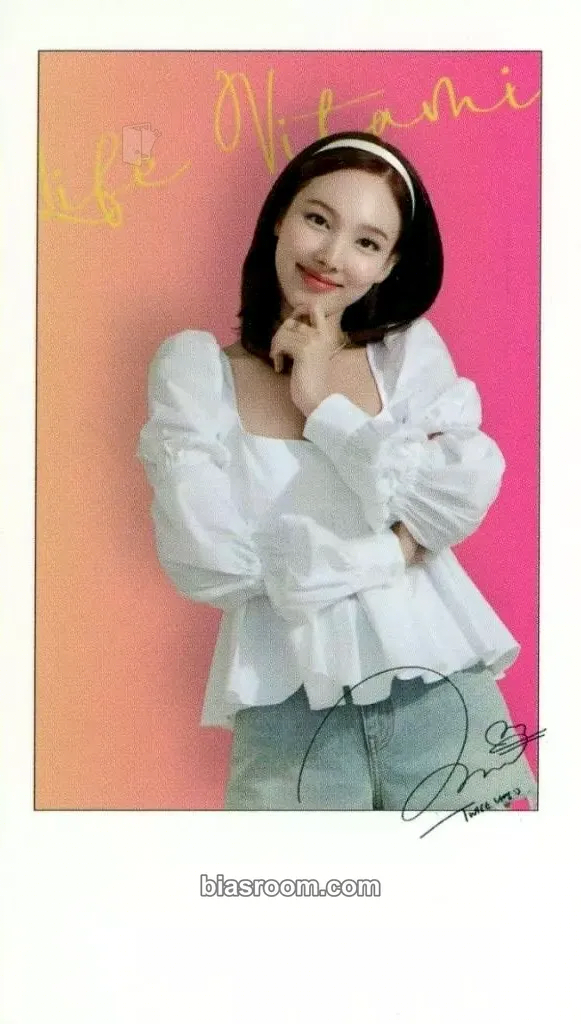 Nayeon TWICE x LEMONA Photocard - TWICE - TWICE K-pop photocard