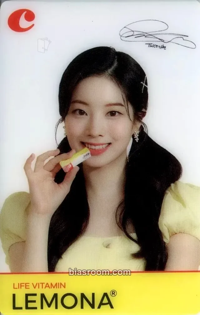 TWICE - Dahyun - TWICE x LEMONA Other brand collaboration japan AR photocard clear (translucent) version 3