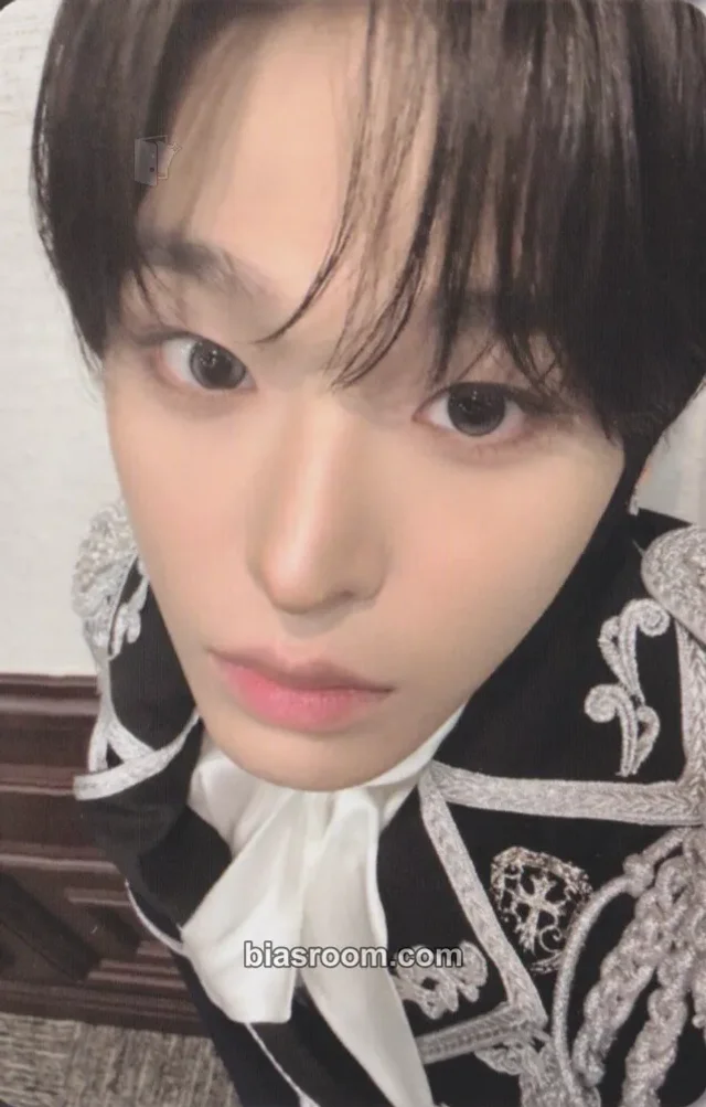 NCT WISH - Riku - 2ND ANNIVERSARY FANMEETING <6명의 왕자가 나에게 청혼을 하면 곤란한데요> Event trading card