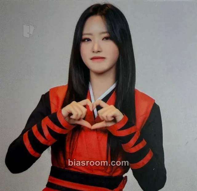 LOONA - HyeJu - KCON 2022 Premiere Event kcon mini photo postcard double-sided
