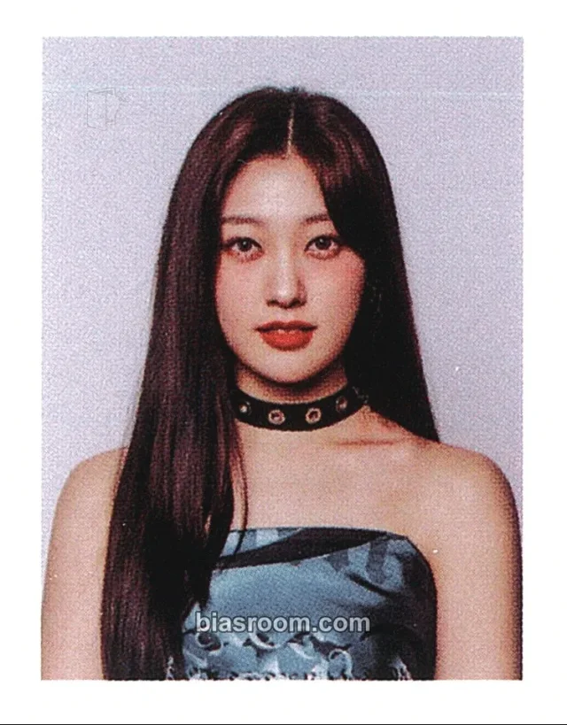 LOONA - Other season's greetings id photo