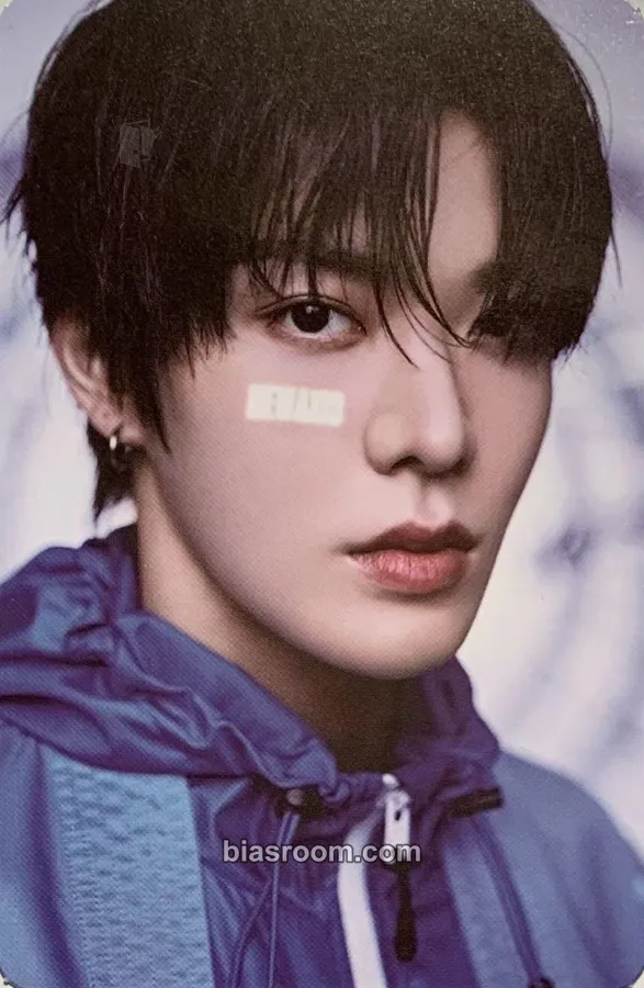 Yuta Universe MD Photocard - NCT - NCT K-pop photocard