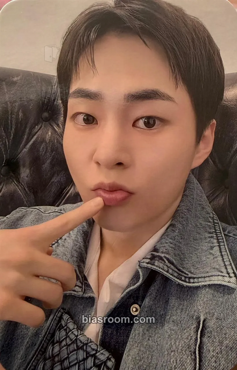 Xiumin EXO-L-JAPAN presents EXO CHANNEL “THE BEST”<通常盤>DVD & Blu-Ray Photocard - EXO - EXO K-pop photocard