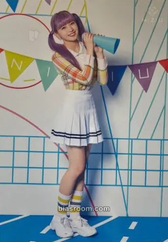 Mayuka Niziu JYP Japan 2021 pop up store Photocard - NiziU - NiziU K-pop photocard
