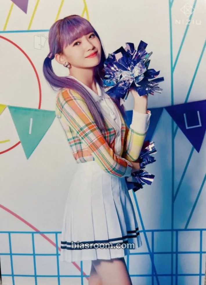 Mayuka Niziu JYP Japan 2021 pop up store Photocard - NiziU - NiziU K-pop photocard
