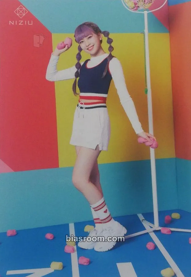 Mayuka Niziu JYP Japan 2021 pop up store Photocard - NiziU - NiziU K-pop photocard