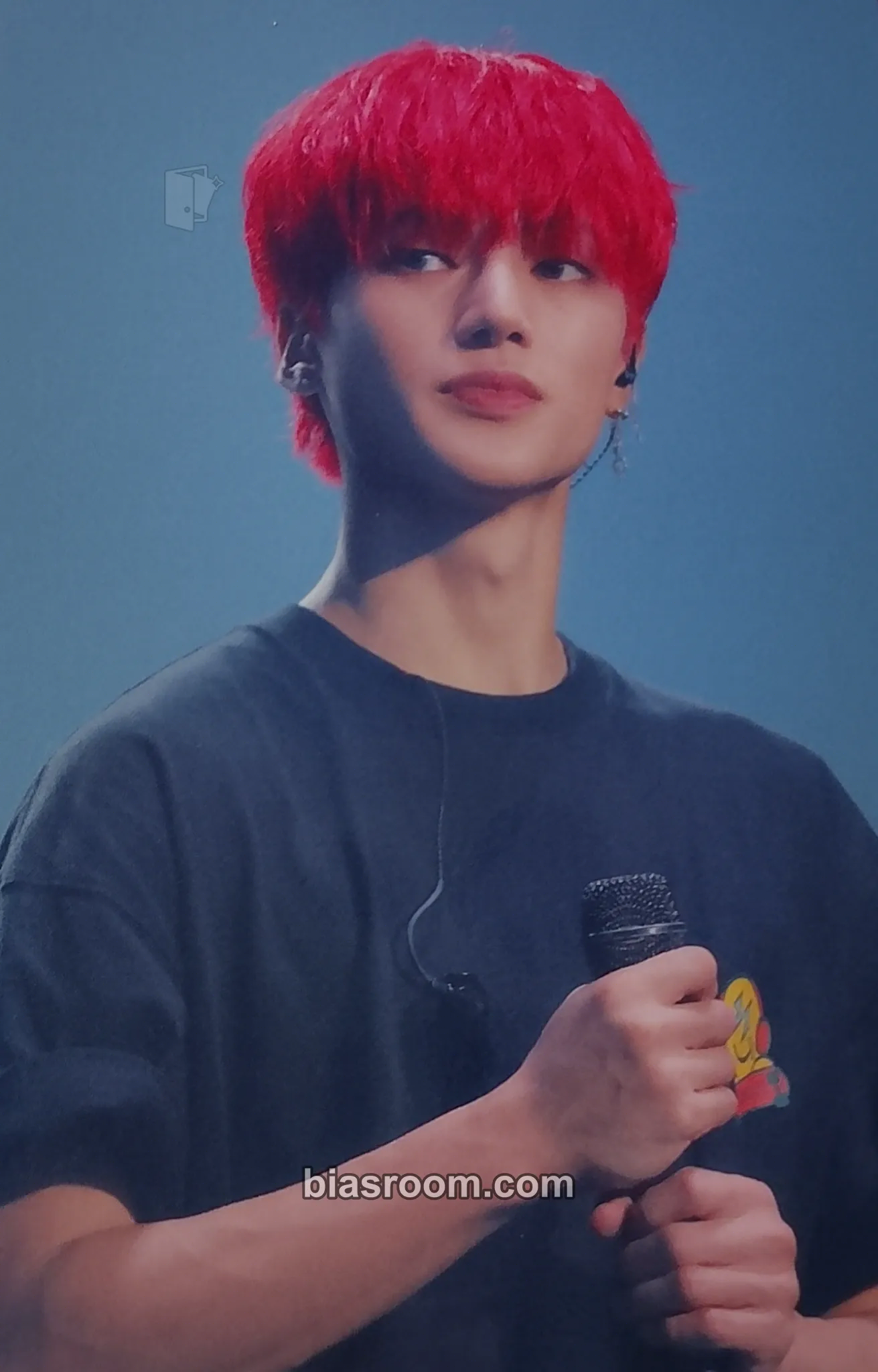 Wooyoung ATEEZ THE MOMENTS : XYZ POP-UP Photocard - ATEEZ - ATEEZ K-pop photocard