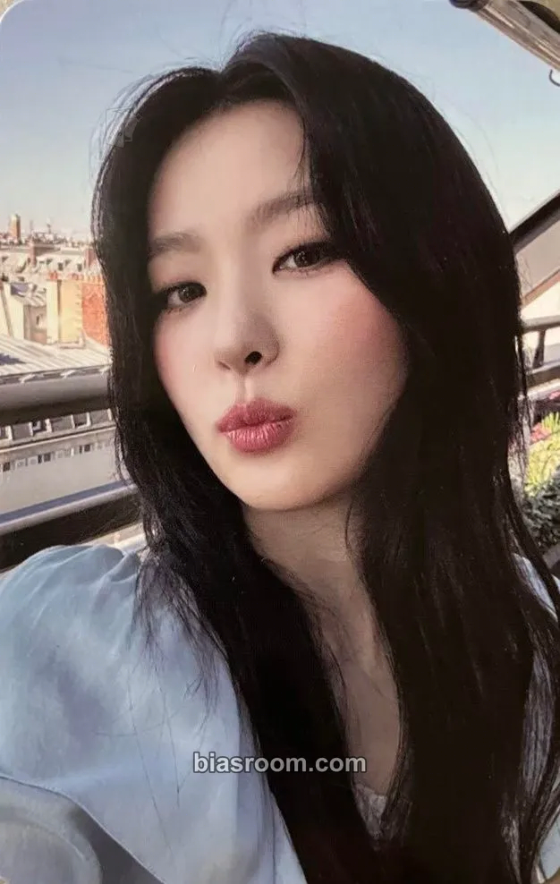 Seulgi Accidentally On Purpose Photocard - Red Velvet - Red Velvet K-pop photocard