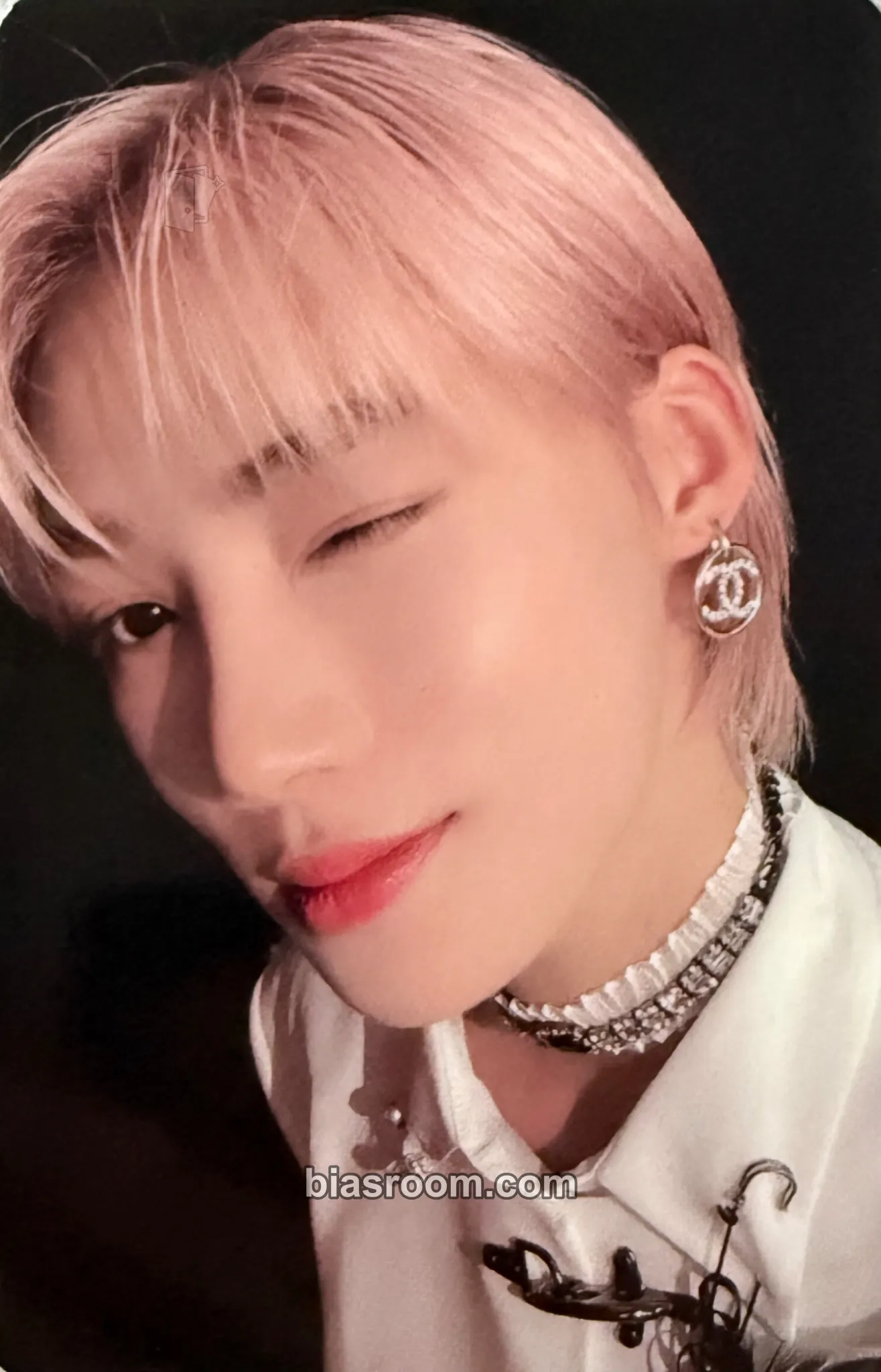 New World Tour: The B-Zone Photocard - THE BOYZ - THE BOYZ K-pop photocard