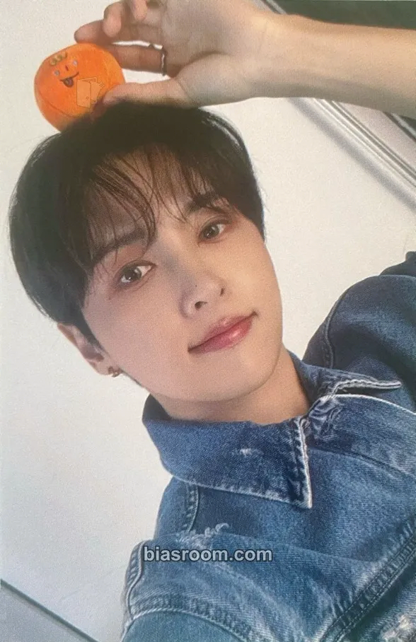 Rie Things I Can’t Say LOve Photocard - OnlyOneOf - OnlyOneOf K-pop photocard