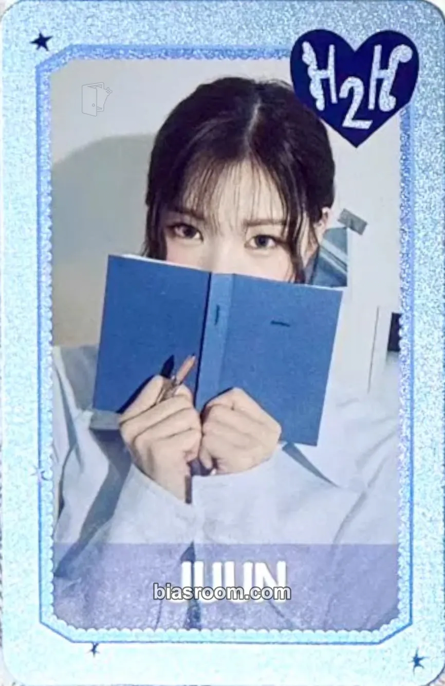 Juun House of H : Hide And Seek Photocard - Hearts2Hearts - Hearts2Hearts K-pop photocard