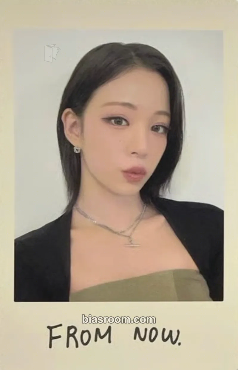 Chaeyoung 2024 fromis_9 concert <FROM NOW.> Photocard - fromis_9 - fromis_9 K-pop photocard