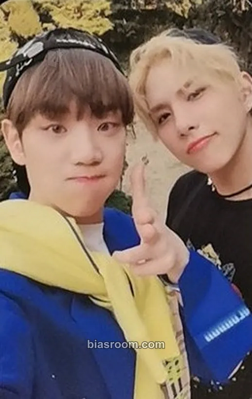 Adventures in Wonderland Photocard - A.C.E - A.C.E K-pop photocard