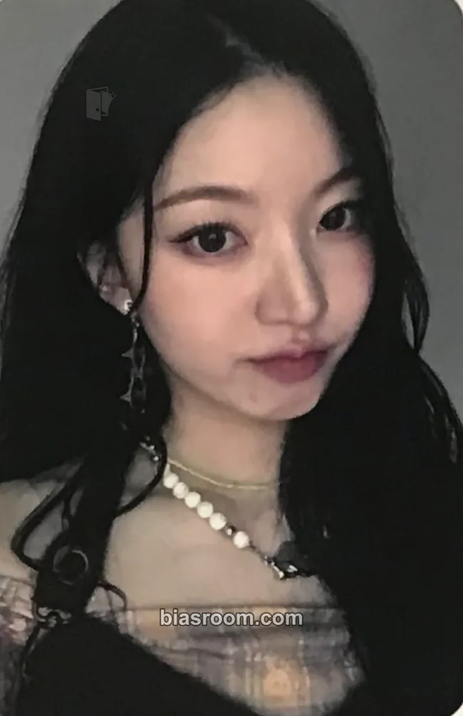 Youi 7th anniversary: Pages of Tomorrow Photocard - DreamNote - DreamNote K-pop photocard
